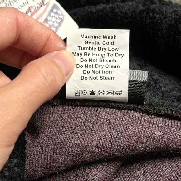 Artisans Pinecone Purple Fleece Button Up Size Large NWT - Picture 9 of 11